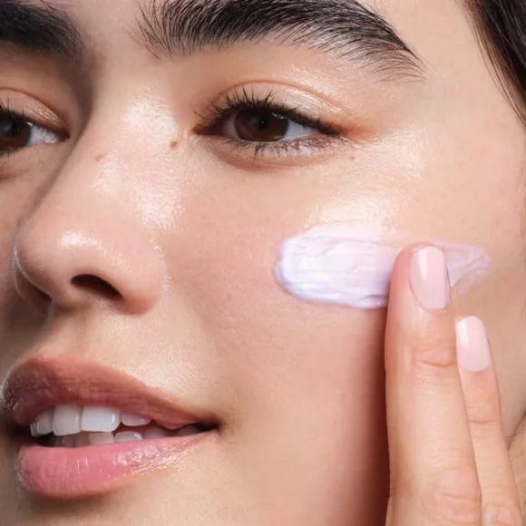 Tatcha The Dewy Skin Cream - Picture 3 of 5